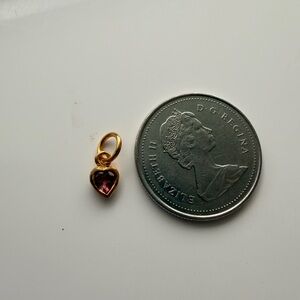 14k tiny heart pendant